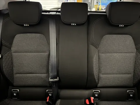 DX72SDZ Renault Clio 1.0 TCe 90 Iconic Edition 5dr Thumbnail #12