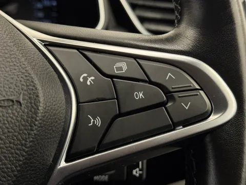 DX72SDZ Renault Clio 1.0 TCe 90 Iconic Edition 5dr Thumbnail #17