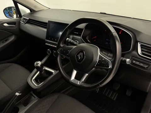 DX72SDZ Renault Clio 1.0 TCe 90 Iconic Edition 5dr Thumbnail #20