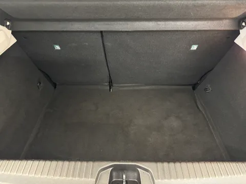 DX72SDZ Renault Clio 1.0 TCe 90 Iconic Edition 5dr Thumbnail #26