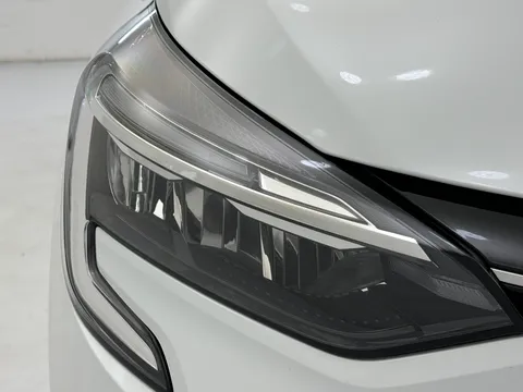 DY72NDV Renault Clio 1.0 TCe 90 Evolution 5dr Thumbnail #23