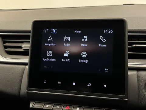 DU72XRE Renault Captur 1.0 TCE 90 SE Edition 5dr Thumbnail #21