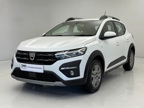 DP22TNN Dacia Sandero Stepway 1.0 TCe Comfort 5dr Thumbnail #3