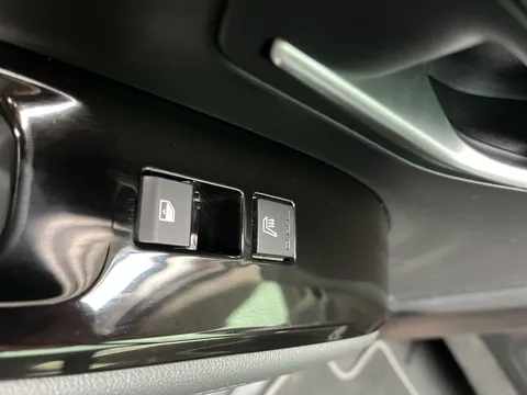 MJ25HPA Hyundai Tucson 1.6T Plug-in Hybrid Ultimate 5dr 4WD Auto Thumbnail #17