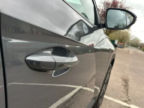 MJ25HPA Hyundai Tucson 1.6T Plug-in Hybrid Ultimate 5dr 4WD Auto Thumbnail #19