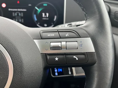 MJ25HPA Hyundai Tucson 1.6T Plug-in Hybrid Ultimate 5dr 4WD Auto Thumbnail #28