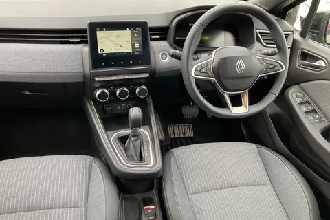 BG75OGZ Renault Clio 1.6 E-TECH full hybrid 145 Techno 5dr Auto Thumbnail #11