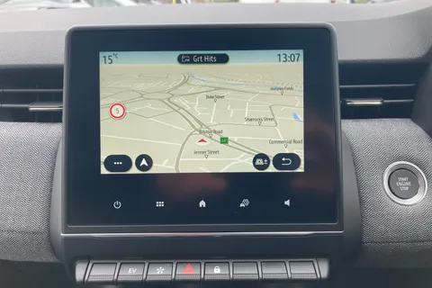 BG75OGZ Renault Clio 1.6 E-TECH full hybrid 145 Techno 5dr Auto Thumbnail #21