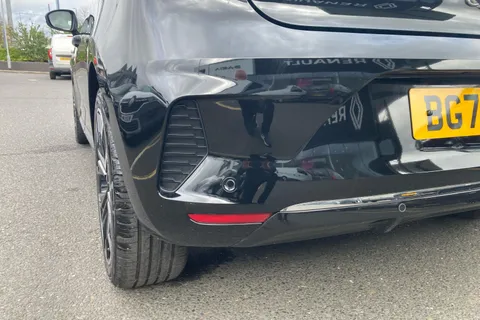 BG75OGZ Renault Clio 1.6 E-TECH full hybrid 145 Techno 5dr Auto Thumbnail #27