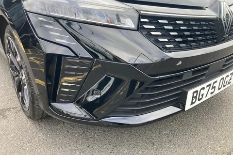 BG75OGZ Renault Clio 1.6 E-TECH full hybrid 145 Techno 5dr Auto Thumbnail #33