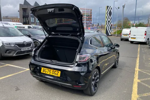 BG75OGZ Renault Clio 1.6 E-TECH full hybrid 145 Techno 5dr Auto Thumbnail #40