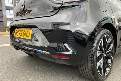 BG75OHJ Renault Clio 1.6 E-TECH full hybrid 145 Techno 5dr Auto Thumbnail #26