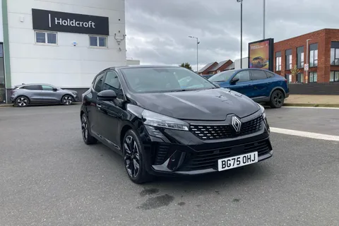 BG75OHJ Renault Clio 1.6 E-TECH full hybrid 145 Techno 5dr Auto Thumbnail #39