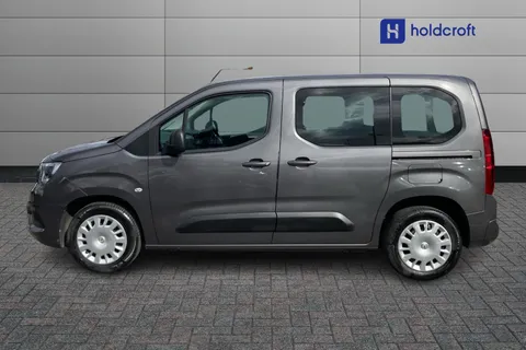 BT73OKD Vauxhall Combo Life 1.5 Turbo D Edition 5dr Thumbnail #7