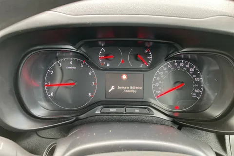 BT73OKD Vauxhall Combo Life 1.5 Turbo D Edition 5dr Thumbnail #12