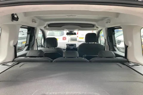 BT73OKD Vauxhall Combo Life 1.5 Turbo D Edition 5dr Thumbnail #34