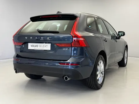 YW68NPG Volvo XC60 2.0 D4 Momentum 5dr AWD Geartronic Thumbnail #6