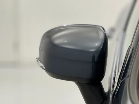 YW68NPG Volvo XC60 2.0 D4 Momentum 5dr AWD Geartronic Thumbnail #28