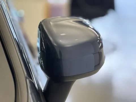 YW68NPG Volvo XC60 2.0 D4 Momentum 5dr AWD Geartronic Thumbnail #29