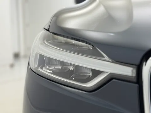 YW68NPG Volvo XC60 2.0 D4 Momentum 5dr AWD Geartronic Thumbnail #30