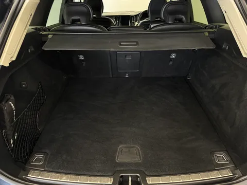 27 of 37 for Volvo XC60 2.0 T4 190 Edition 5dr Geartronic