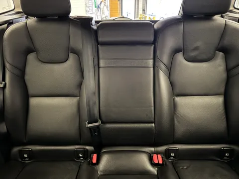 15 of 37 for Volvo XC60 2.0 T4 190 Edition 5dr Geartronic