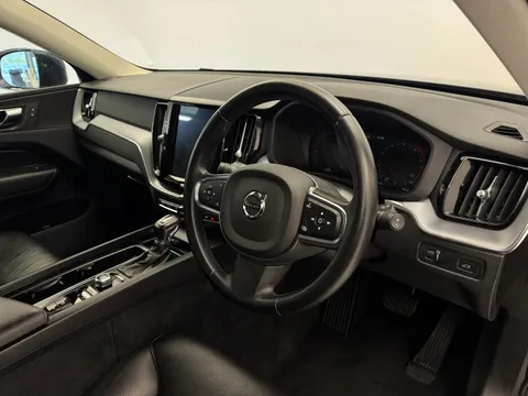 16 of 37 for Volvo XC60 2.0 T4 190 Edition 5dr Geartronic