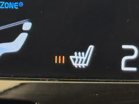 24 of 37 for Volvo XC60 2.0 T4 190 Edition 5dr Geartronic