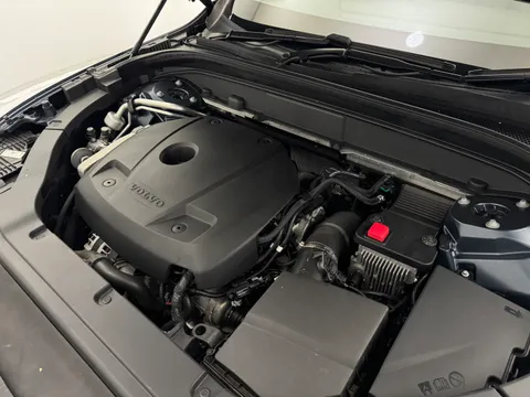 26 of 37 for Volvo XC60 2.0 T4 190 Edition 5dr Geartronic