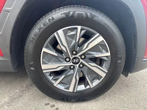 FN21UNB Hyundai Tucson 1.6 TGDi 48V MHD SE Connect 5dr 2WD Thumbnail #19