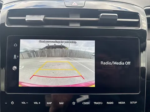 FN21UNB Hyundai Tucson 1.6 TGDi 48V MHD SE Connect 5dr 2WD Thumbnail #20