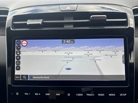 FN21UNB Hyundai Tucson 1.6 TGDi 48V MHD SE Connect 5dr 2WD Thumbnail #21