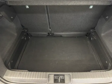 DL21GMZ Renault Captur 1.0 TCE 90 Iconic 5dr Thumbnail #9