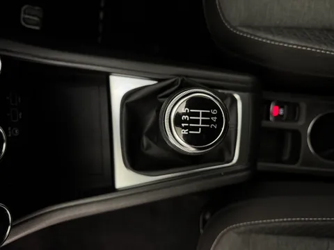 DL21GMZ Renault Captur 1.0 TCE 90 Iconic 5dr Thumbnail #15