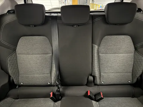 DL21GMZ Renault Captur 1.0 TCE 90 Iconic 5dr Thumbnail #16