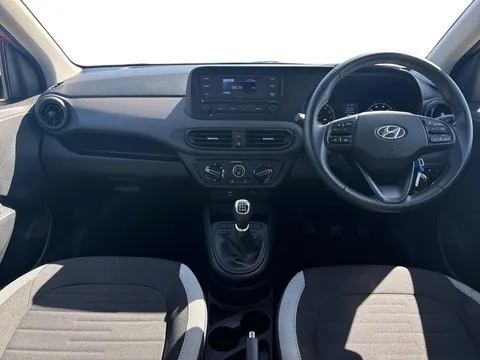 EK73GYO Hyundai i10 1.0 MPi SE 5dr Thumbnail #12