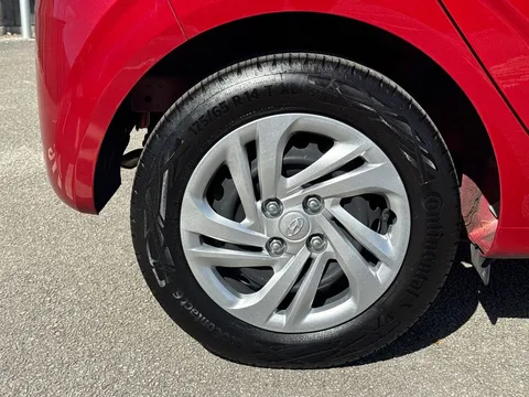 EK73GYO Hyundai i10 1.0 MPi SE 5dr Thumbnail #18