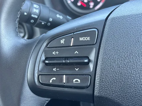 EK73GYO Hyundai i10 1.0 MPi SE 5dr Thumbnail #25