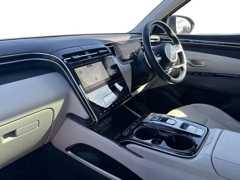 DY22FMM Hyundai Tucson 1.6 TGDi Ultimate 5dr 2WD Thumbnail #7