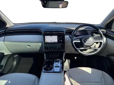 DY22FMM Hyundai Tucson 1.6 TGDi Ultimate 5dr 2WD Thumbnail #13