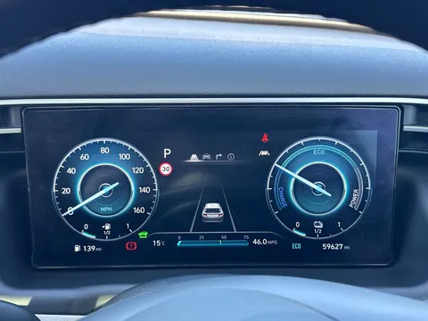 DY22FMM Hyundai Tucson 1.6 TGDi Ultimate 5dr 2WD Thumbnail #14