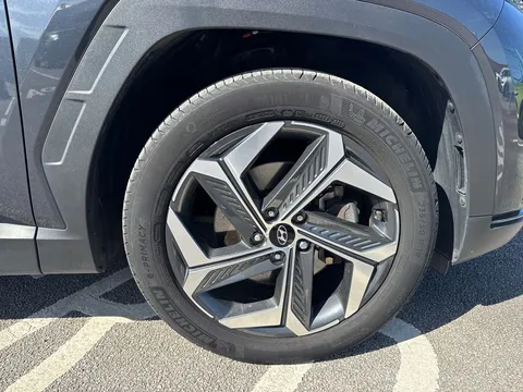 DY22FMM Hyundai Tucson 1.6 TGDi Ultimate 5dr 2WD Thumbnail #17