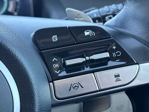 DY22FMM Hyundai Tucson 1.6 TGDi Ultimate 5dr 2WD Thumbnail #30