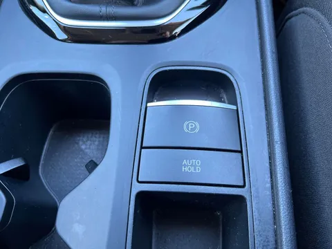 YL22OJW Hyundai Tucson 1.6 TGDi Premium 5dr 2WD Thumbnail #24