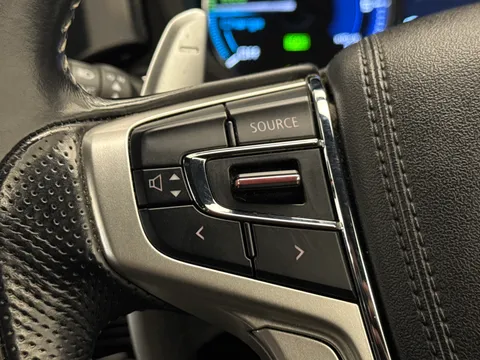 SW21JFK Mitsubishi Outlander 2.4 PHEV Dynamic Safety 5dr Auto Thumbnail #21