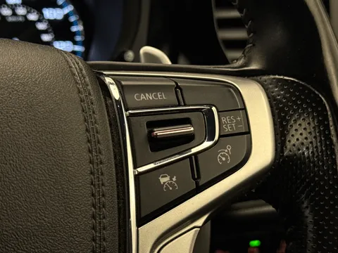 SW21JFK Mitsubishi Outlander 2.4 PHEV Dynamic Safety 5dr Auto Thumbnail #22