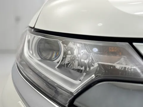 SW21JFK Mitsubishi Outlander 2.4 PHEV Dynamic Safety 5dr Auto Thumbnail #29