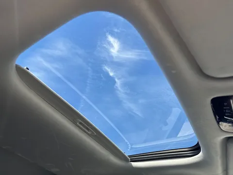 DX75XXR Hyundai Santa Fe 1.6 TGDi 239 Hybrid Ultimate 5dr Auto Thumbnail #30