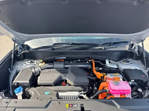 DX75XXR Hyundai Santa Fe 1.6 TGDi 239 Hybrid Ultimate 5dr Auto Thumbnail #36