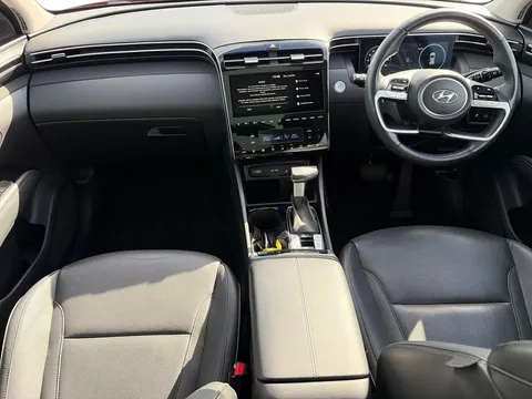 BF23NWE Hyundai Tucson 1.6 TGDi 48V MHD 180 Ultimate 5dr 4WD DCT Thumbnail #13